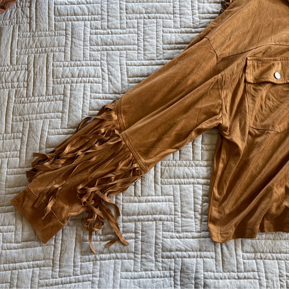 BiBi Fringe Button Up Shirt/Shacket - Picture 3 of 4